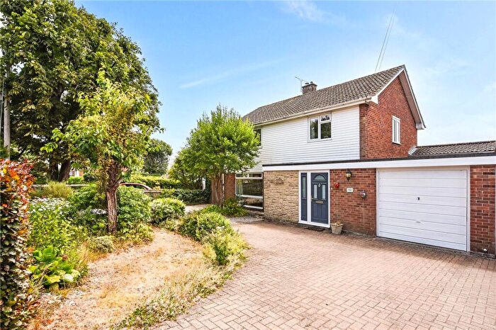 4 Bedroom Detached House For Sale In Downs Road, South Wonston, Winchester, Hampshire, SO21
