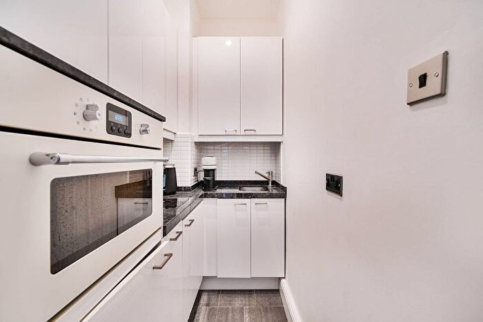 1 Bedroom Flat To Rent In Turks Row, Chelsea, London, SW3