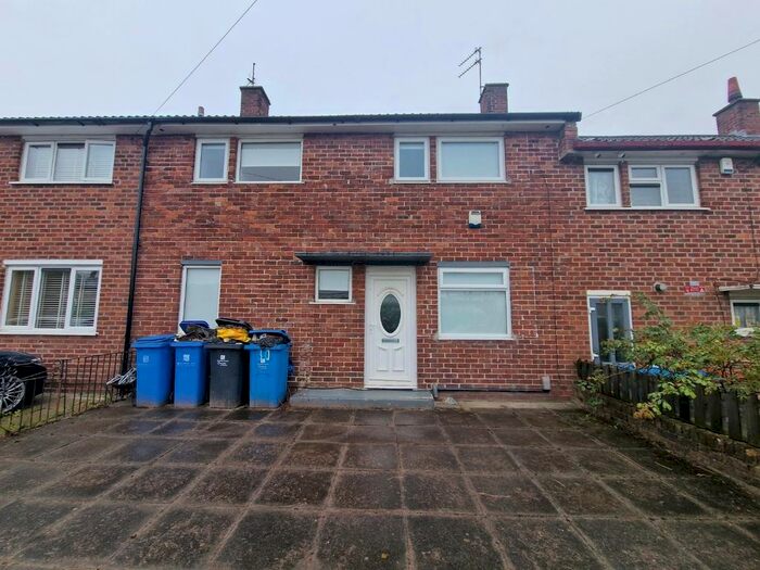 3 Bedroom Terraced House For Sale In Watts Close, Kirkby, Liverpool, L33