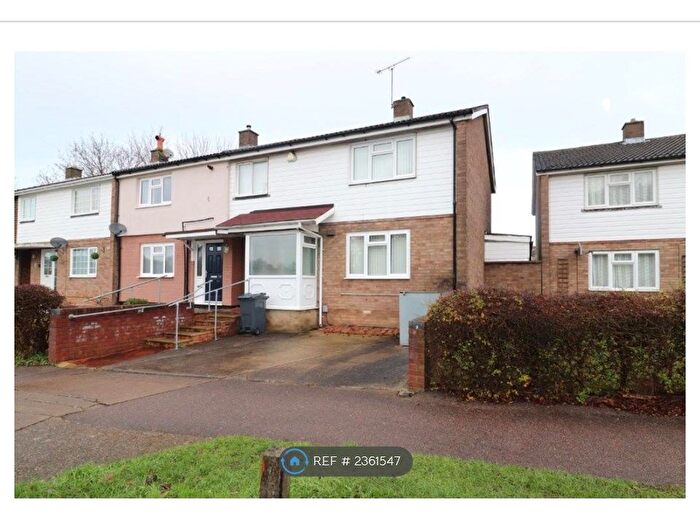 3 Bedroom End Of Terrace House To Rent In Chells Way, Stevenage, SG2