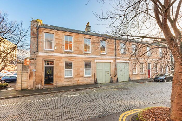 1 Bedroom Maisonette For Sale In / Elbe Street, The Glasshouse, Edinburgh, EH6