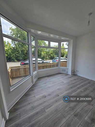 4 Bedroom End Of Terrace House To Rent In Frodsham Street, Hull, HU9