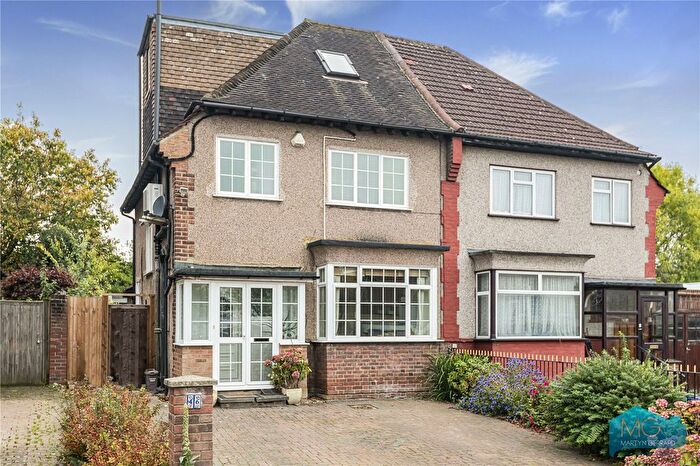 4 Bedroom Semi Detached House For Sale In Hilton Avenue, North Finchley, London, N12