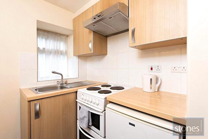 Apartment To Rent In Belsize Avenue, London, NW3