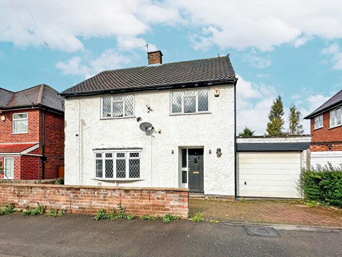 3 Bedroom Detached House For Sale In Newfield Road, Sherwood, Nottingham, NG5