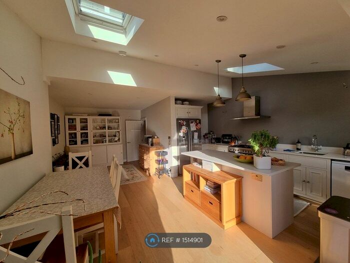 4 Bedroom Semi-Detached House To Rent In Braycourt Avenue, Walton-On-Thames, KT12