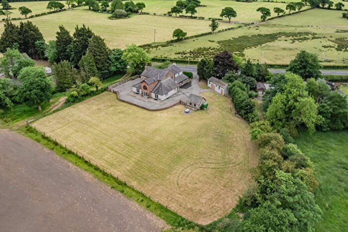 6 Bedroom Detached House For Sale In Sumners Farm, Whalley Road, PR5