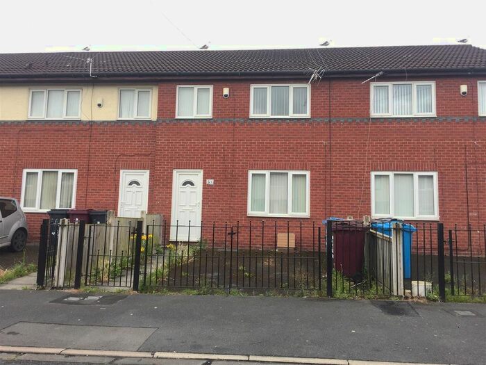 3 Bedroom Town House To Rent In Marbury Road, Kirkby, Liverpool, L32