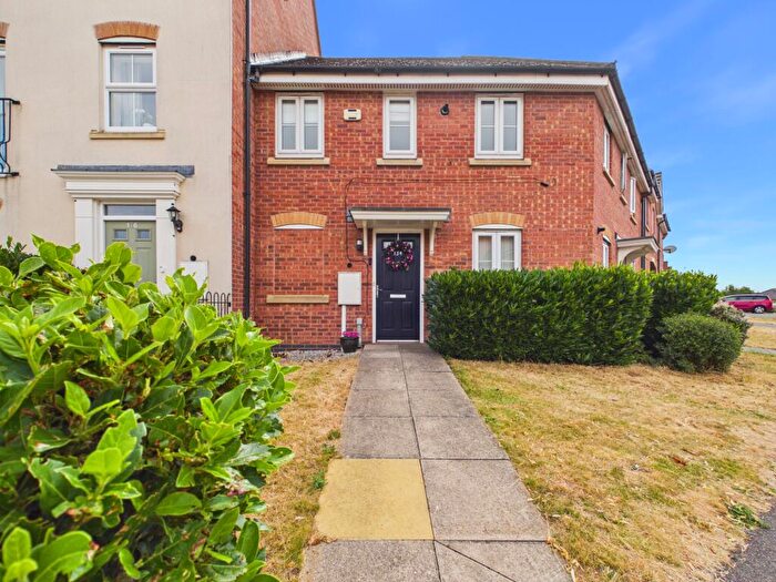 2 Bedroom Apartment For Sale In Parkway, Chellaston, DE73