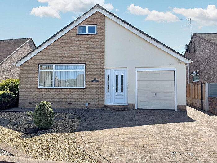 4 Bedroom Detached Bungalow For Sale In Bryn Derwen, Abergele, Conwy, LL22