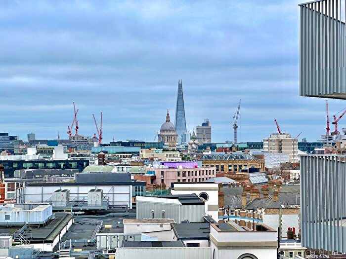 1 Bedroom Flat To Rent In Paragon Square, London, WC1X