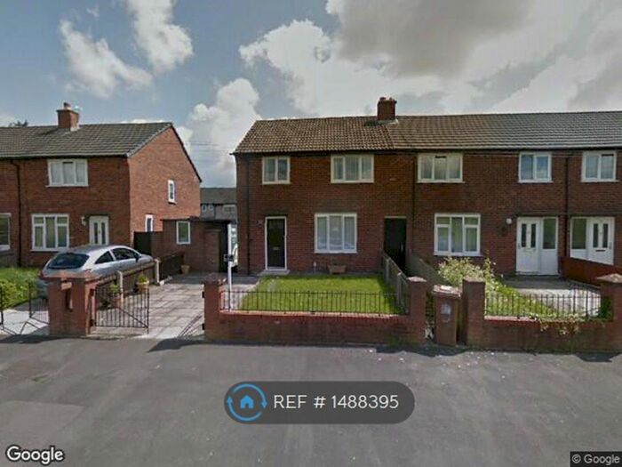 3 Bedroom End Of Terrace House To Rent In Redgate Drive, St. Helens, WA9