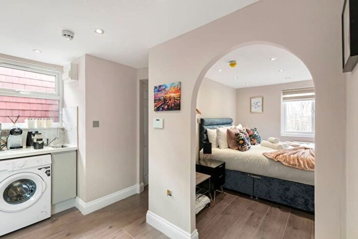 1 Bedroom Studio To Rent In Seven Sisters Rd, London, N15