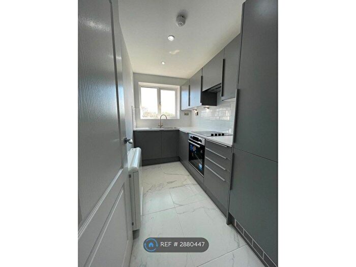 1 Bedroom Maisonette To Rent In Raven Grove, York, YO26
