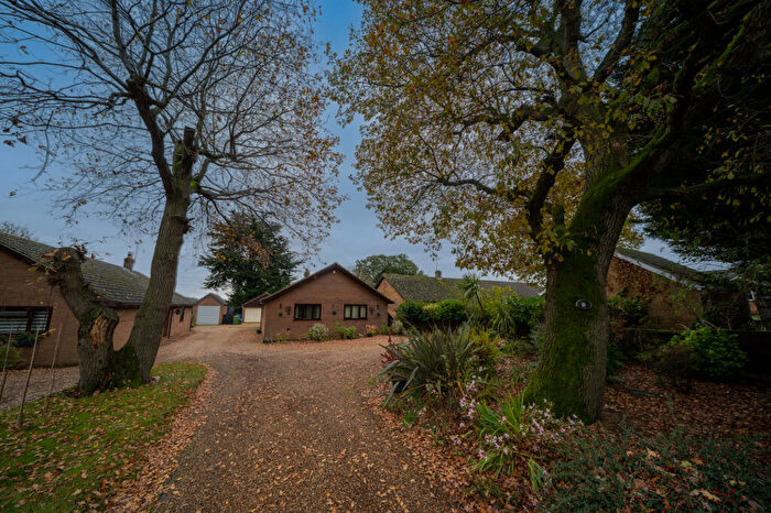 3 Bedroom Detached Bungalow For Sale In Banham Road, Beccles, Suffolk, NR34