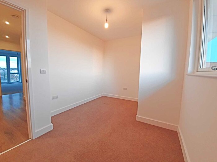 2 Bedroom Flat To Rent In Eclipse Court, Stoke Quay, IP2