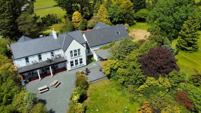 7 Bedroom Detached House For Sale In Bryn Hyfryd, Llansadwrn, Isle Of Anglesey, LL59