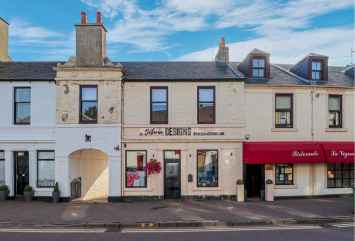 3 Bedroom Office For Sale In Wellgate, Lanark, ML11