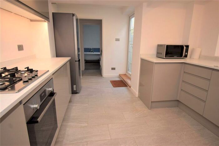 2 Bedroom Semi-Detached House To Rent In Fairfield Road, Burnham, Bucks, SL1