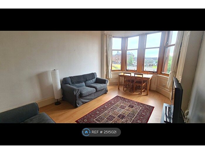 2 Bedroom Flat To Rent In Thornwood Drive, Glasgow, G11