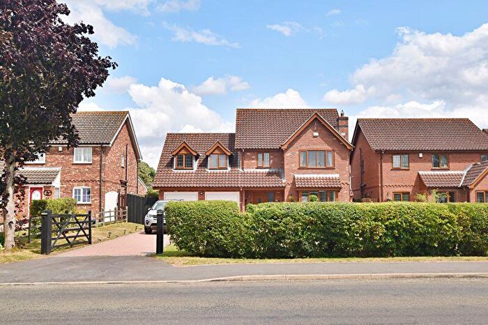 4 Bedroom Detached House For Sale In Stow Road, Sturton By Stow, Lincoln, LN1