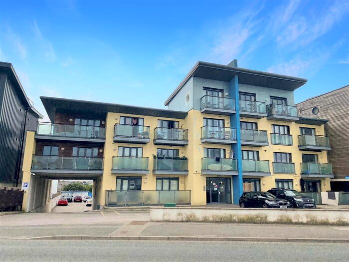 1 Bedroom Flat To Rent In Henver Road, Newquay, TR7