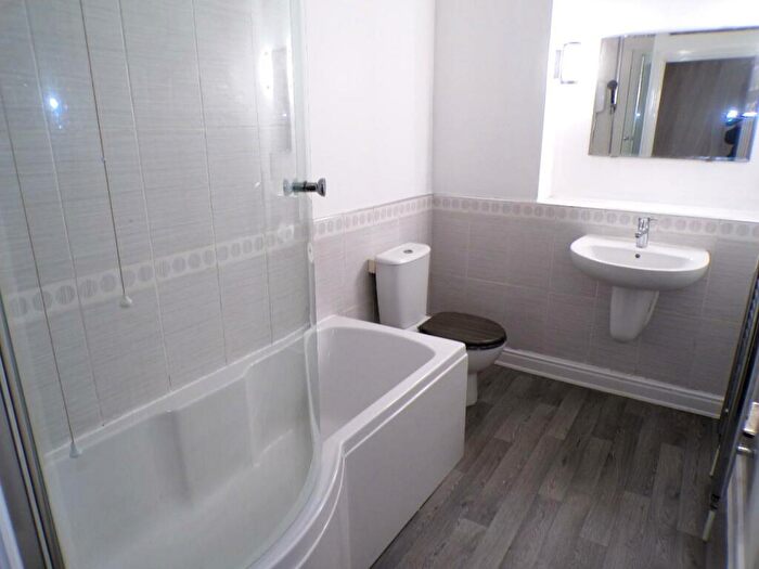 3 Bedroom Terraced House For Sale In Derbyshire Road, Clayton Bridge, Manchester, M40
