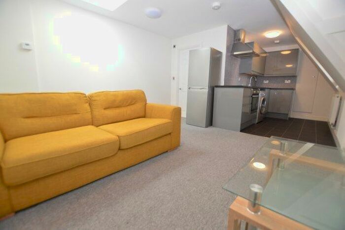 1 Bedroom Flat To Rent In Priory Road, Sheffield, S7