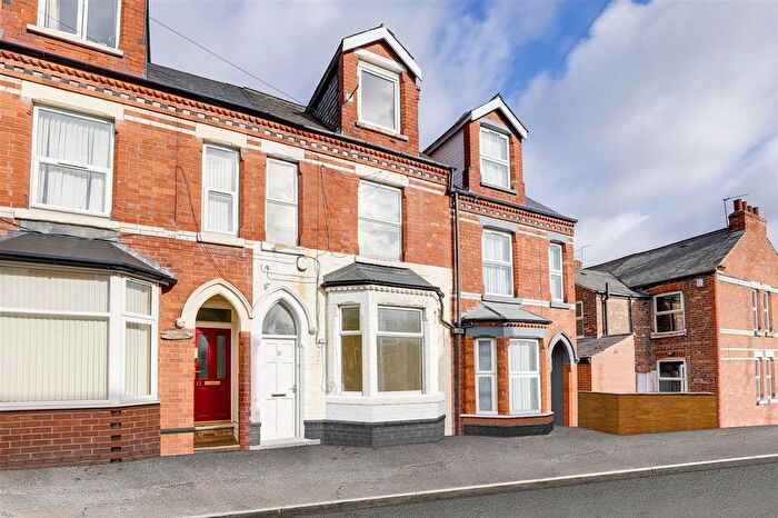 3 Bedroom Terraced House For Sale In Bleasby Street, Nottingham, NG2