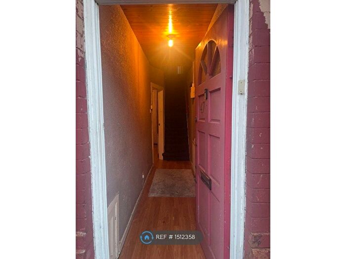 3 Bedroom Terraced House To Rent In Faraday Avenue, Manchester, M8