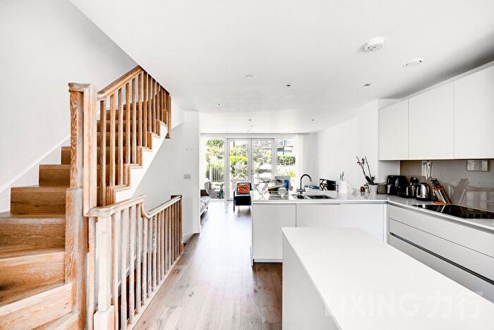 3 Bedroom Terraced House To Rent In Townsend Road, Kidbrooke, SE3