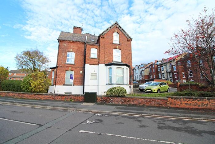 2 Bedroom Apartment To Rent In Belle Vue Road, LS3