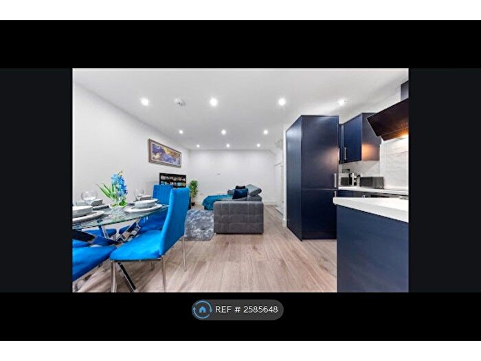 2 Bedroom Terraced House To Rent In Aspen Park Drive, Watford, WD25