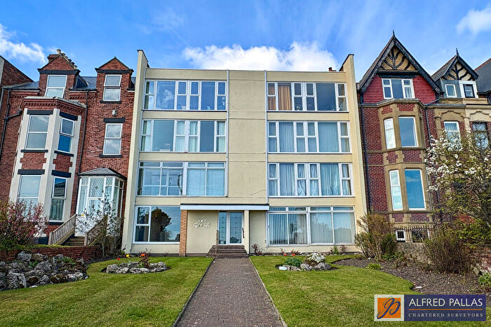 1 Bedroom Flat For Sale In South Cliffe, Roker, SR6