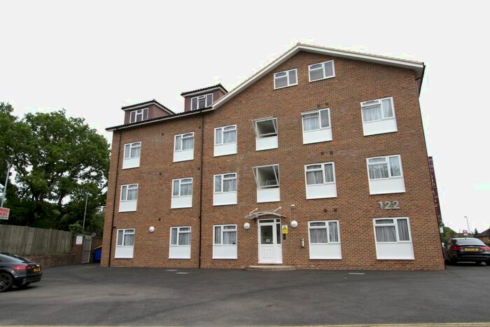 Studio To Rent In Bunns Lane, Mill Hill, London, NW7