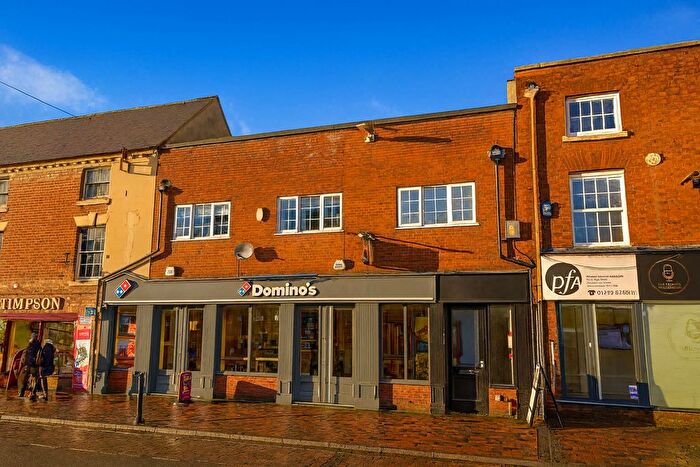 2 Bedroom Flat To Rent In High Street, Stourport-On-Severn, DY13