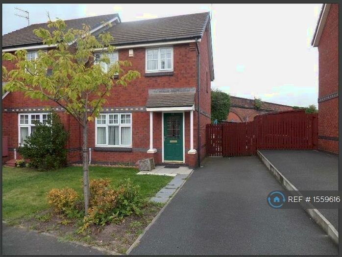 3 Bedroom Semi-Detached House To Rent In Snowdon Lane, Liverpool, L5