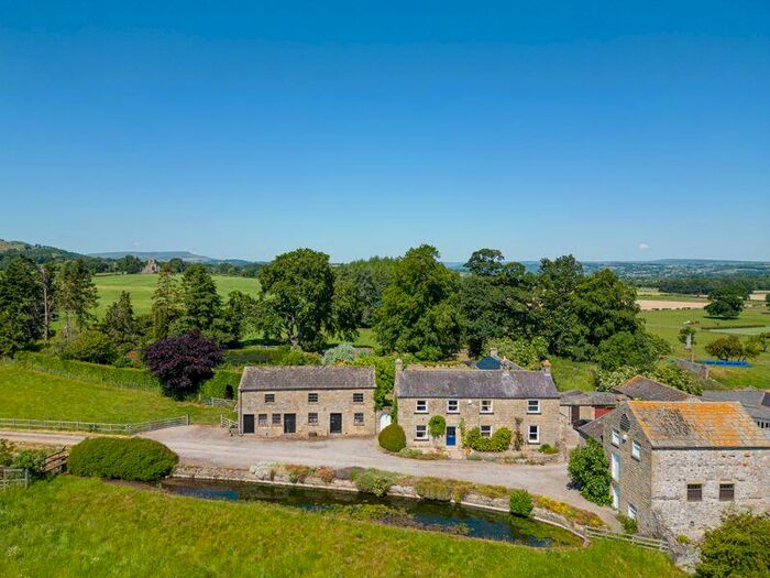 6 Bedroom Character Property For Sale In Mill House, East Witton, Leyburn, North Yorkshire, DL8