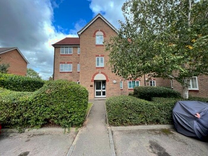 2 Bedroom Flat To Rent In Osprey Court, Osprey Road, Waltham Abbey, EN9