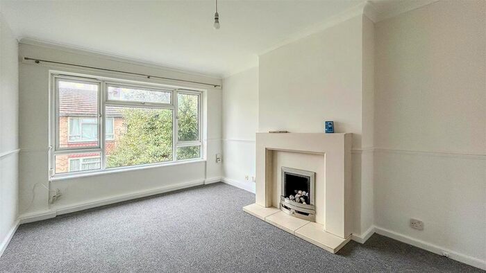 1 Bedroom Flat To Rent In Cornfield Close, Uxbridge, UB8
