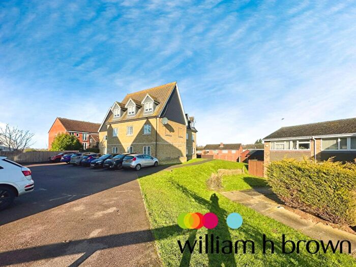 2 Bedroom Apartment To Rent In Edinburgh Gardens, Braintree, CM7