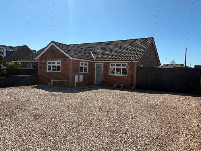 3 Bedroom Semi-Detached Bungalow For Sale In Beacon Way, Skegness, Lincolnshire, PE25