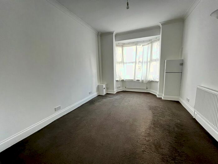 3 Bedroom End Of Terrace House To Rent In Park Street South, Wolverhampton, WV2