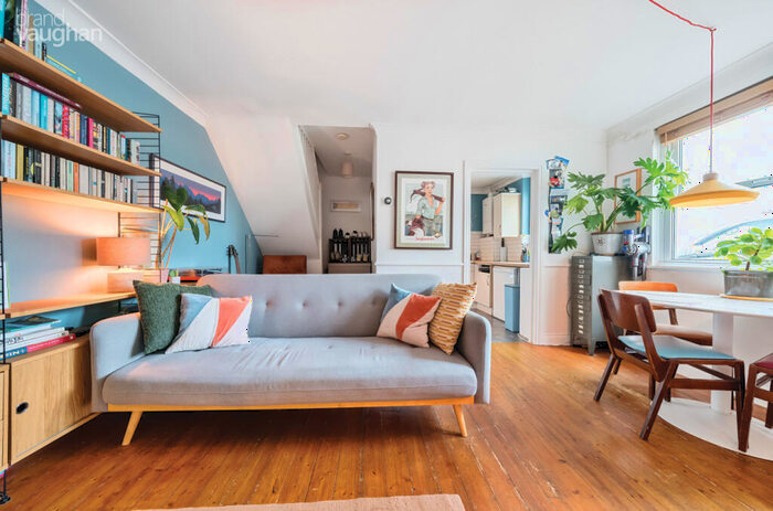 2 Bedroom House To Rent In Chapel Terrace, All Saints Mews, Brighton, East Sussex, BN2