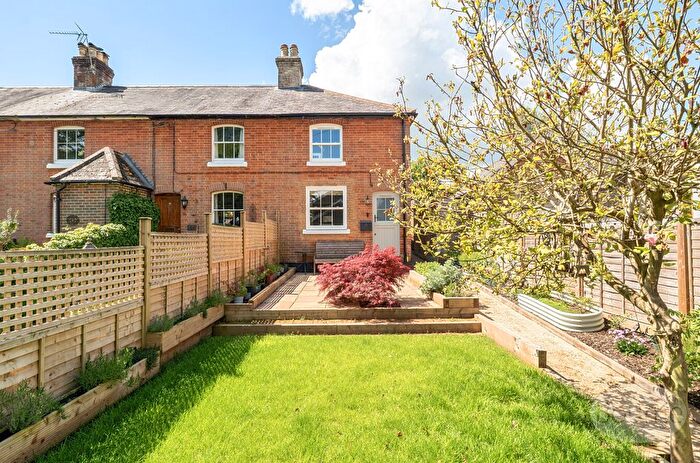 2 Bedroom Terraced House For Sale In Upper Neatham Mill Lane, Holybourne, Alton, Hampshire, GU34