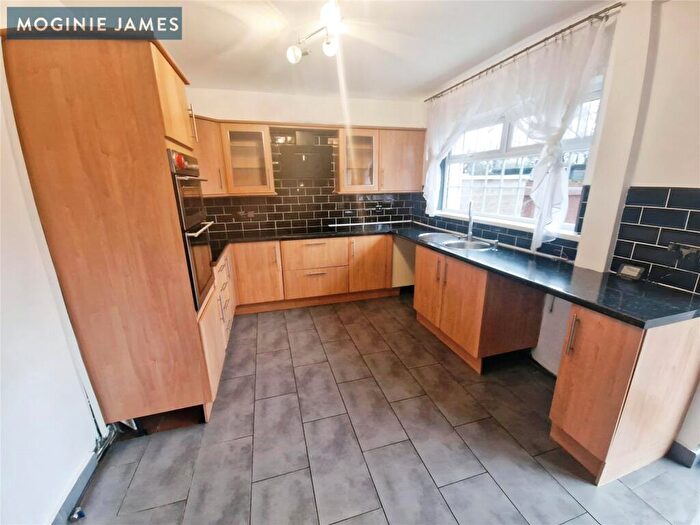 3 Bedroom Terraced House To Rent In Tweedsmuir Road, Cardiff, CF24