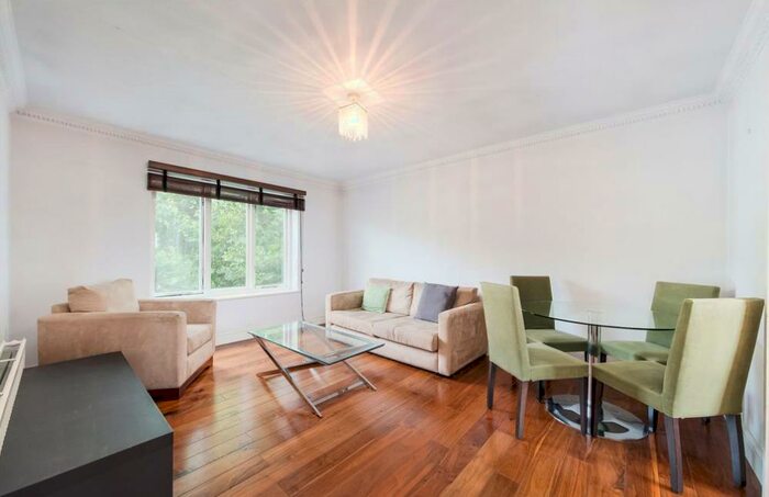 2 Bedroom Apartment To Rent In Baker Street, Marylebone, London, NW1