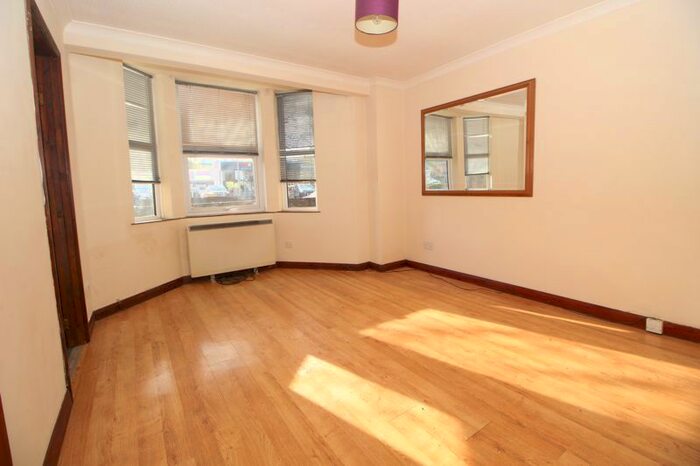 1 Bedroom Flat To Rent In London Road, High Wycombe HP11