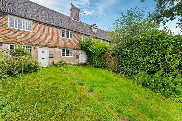 2 Bedroom Cottage For Sale In Newtons Hill, Hartfield, TN7