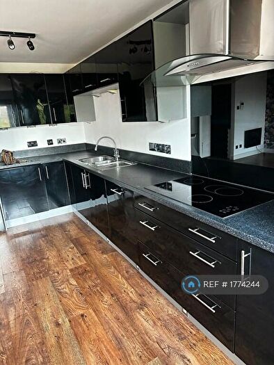 2 Bedroom Flat To Rent In Dunlin Wharf, Nottingham, NG7